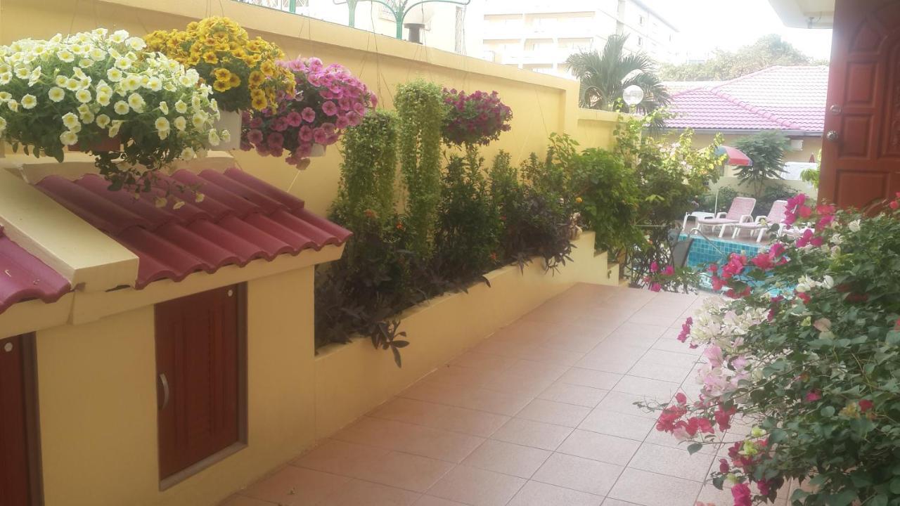 公寓 Butterfly Garden Boutique Residences Large Luxury Apts And A Lifetsyle Destination By Neang, Everything Need Right Here 1-3 Bedrooms 110 To 190 Sq Mtrs, 2 Full Bathrooms, Rain Shower, Bath, Bbq, Free Wifi, Staff 24-7, Close To Beac *